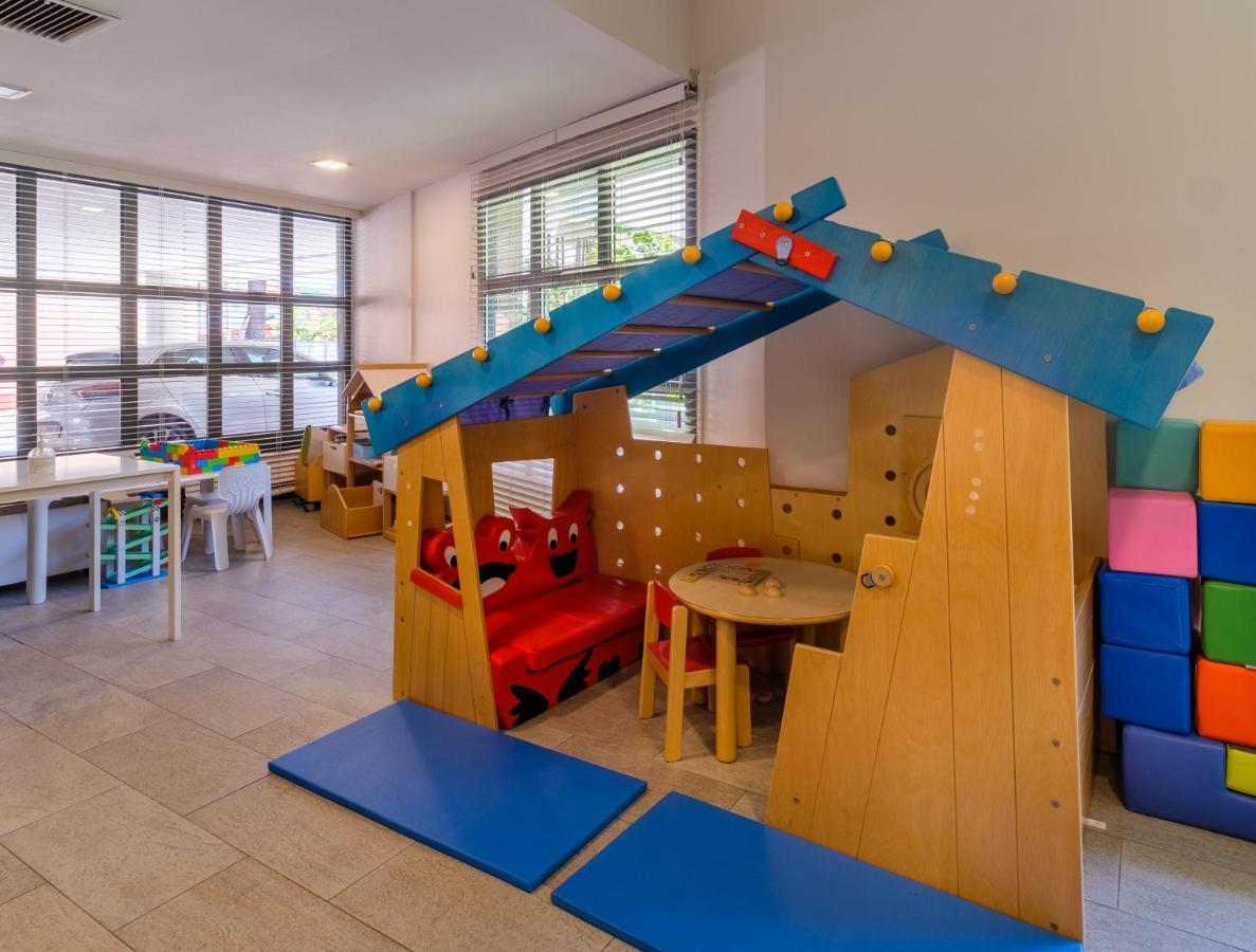Residence Pierre & Vacances Premium Julia Augusta Roquebrune-Cap-Martin Bagian luar foto