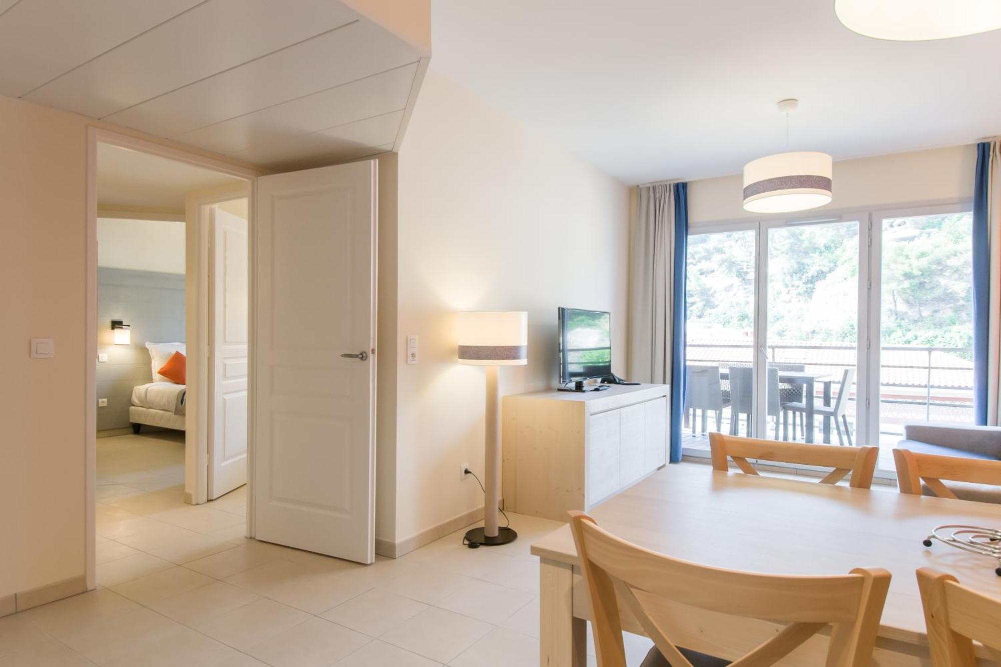 Residence Pierre & Vacances Premium Julia Augusta Roquebrune-Cap-Martin Bagian luar foto