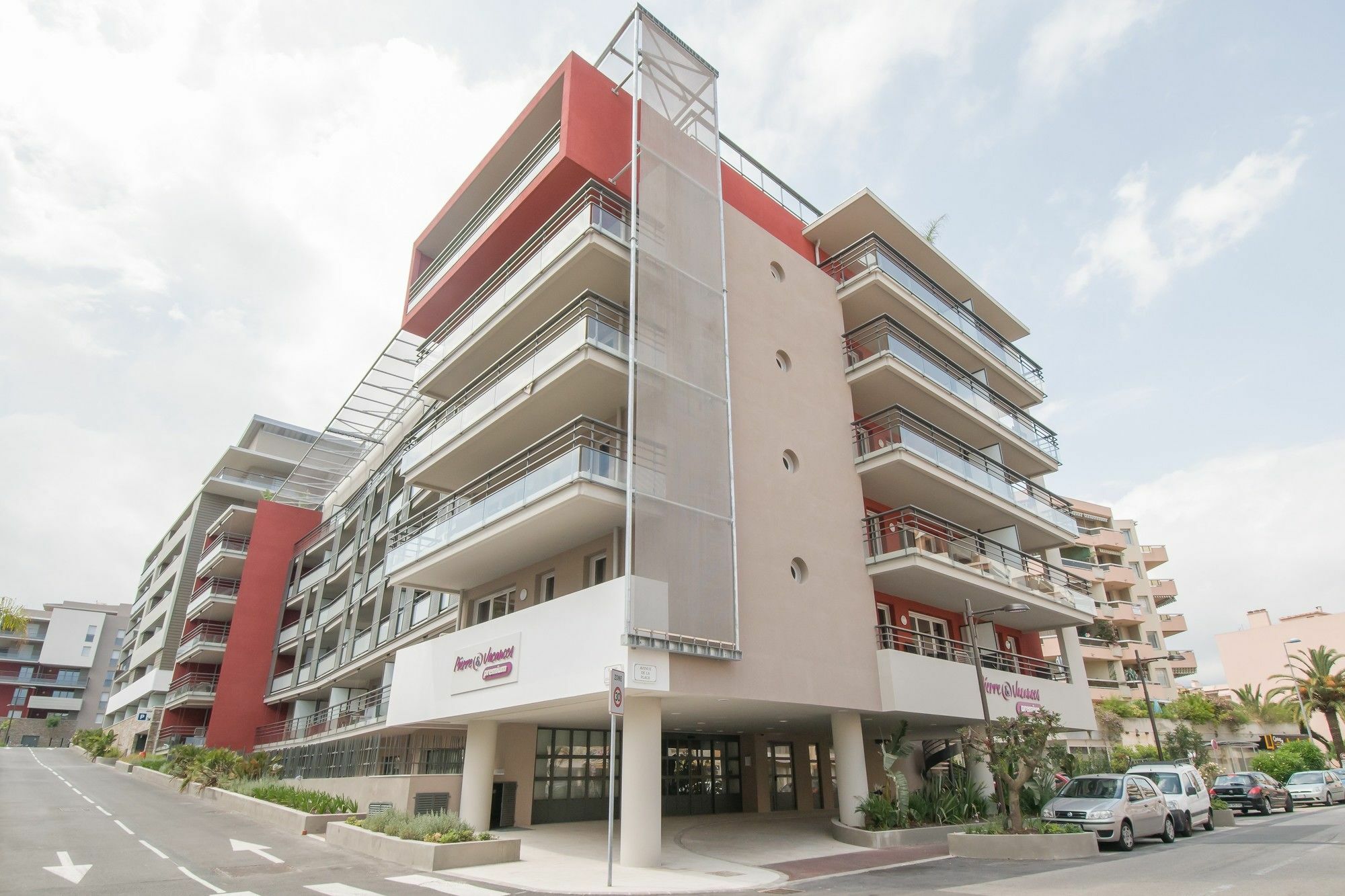 Residence Pierre & Vacances Premium Julia Augusta Roquebrune-Cap-Martin Bagian luar foto